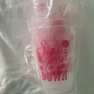 FREE w/ Purchase - Pink Party Cups
